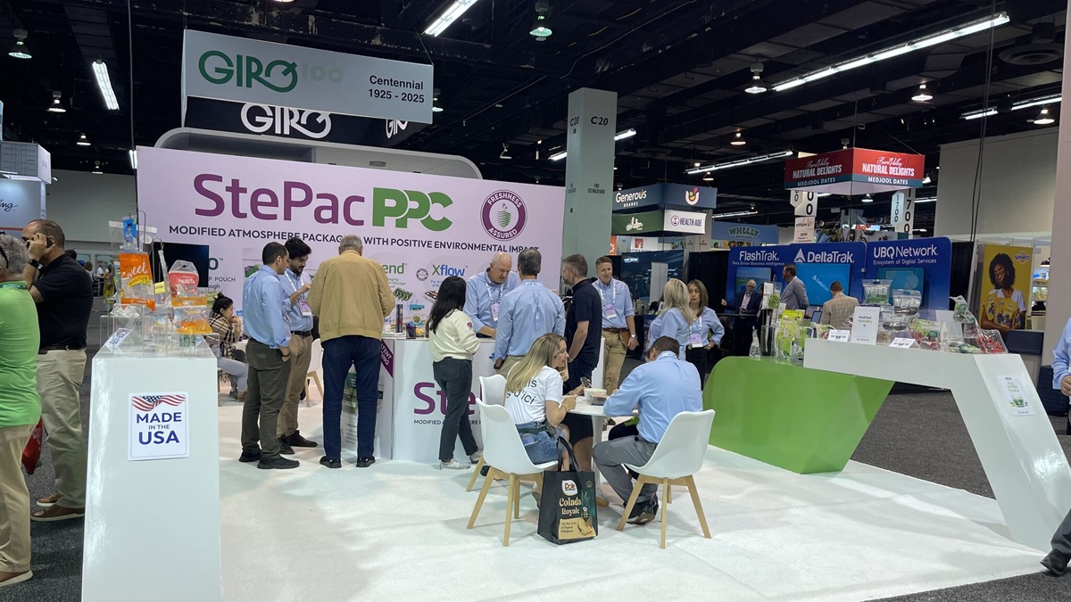 StePac PPC muestra en IFPA Anaheim su bolsa PAZ, una solución 3-en-1 para frutas y hortalizas frescas.jpg